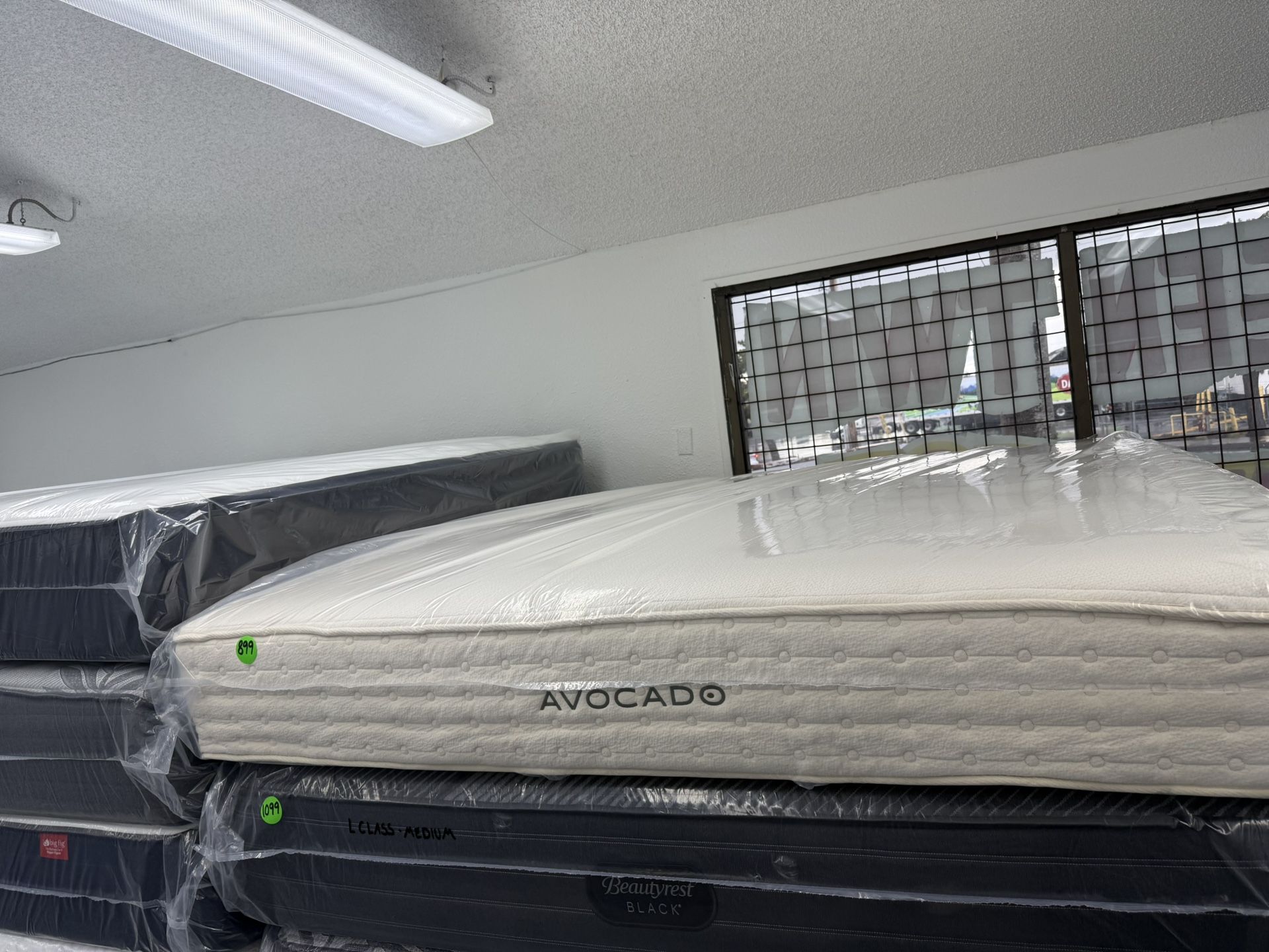 KING SIZE AVOCADO ORGANIC LATEX MATTRESS & BOX SPRINGS BED SET