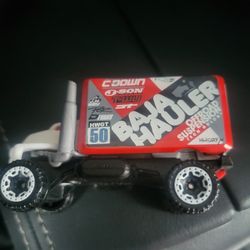 Hotwheels Baja Hauler