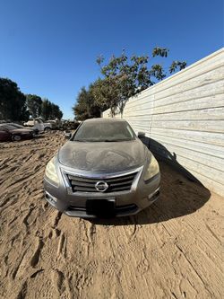 2014 Nissan Altima 2.5L Automatic Transmission for parts only‼️