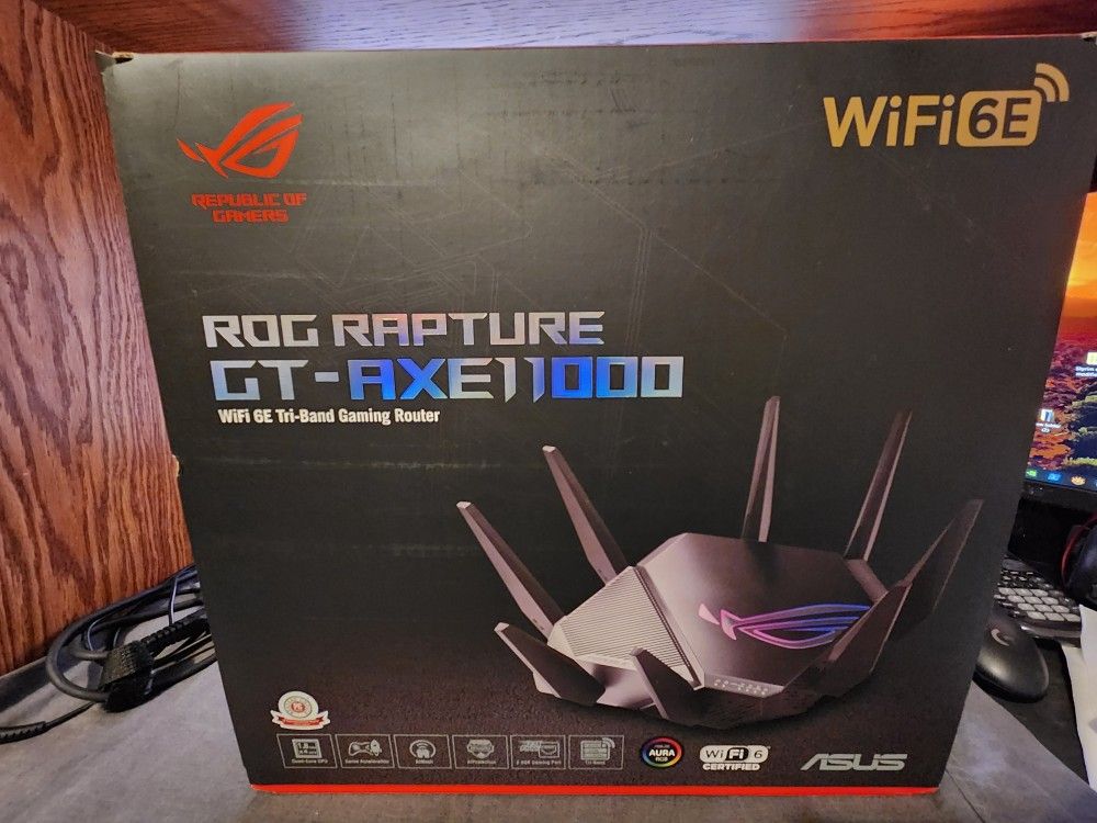 Wifi 6E - ASUS ROG Rapture GT-AXE11000 Tri-Band WiFi 6E Gaming Router - Great For Quest 3 PCVR Gaming