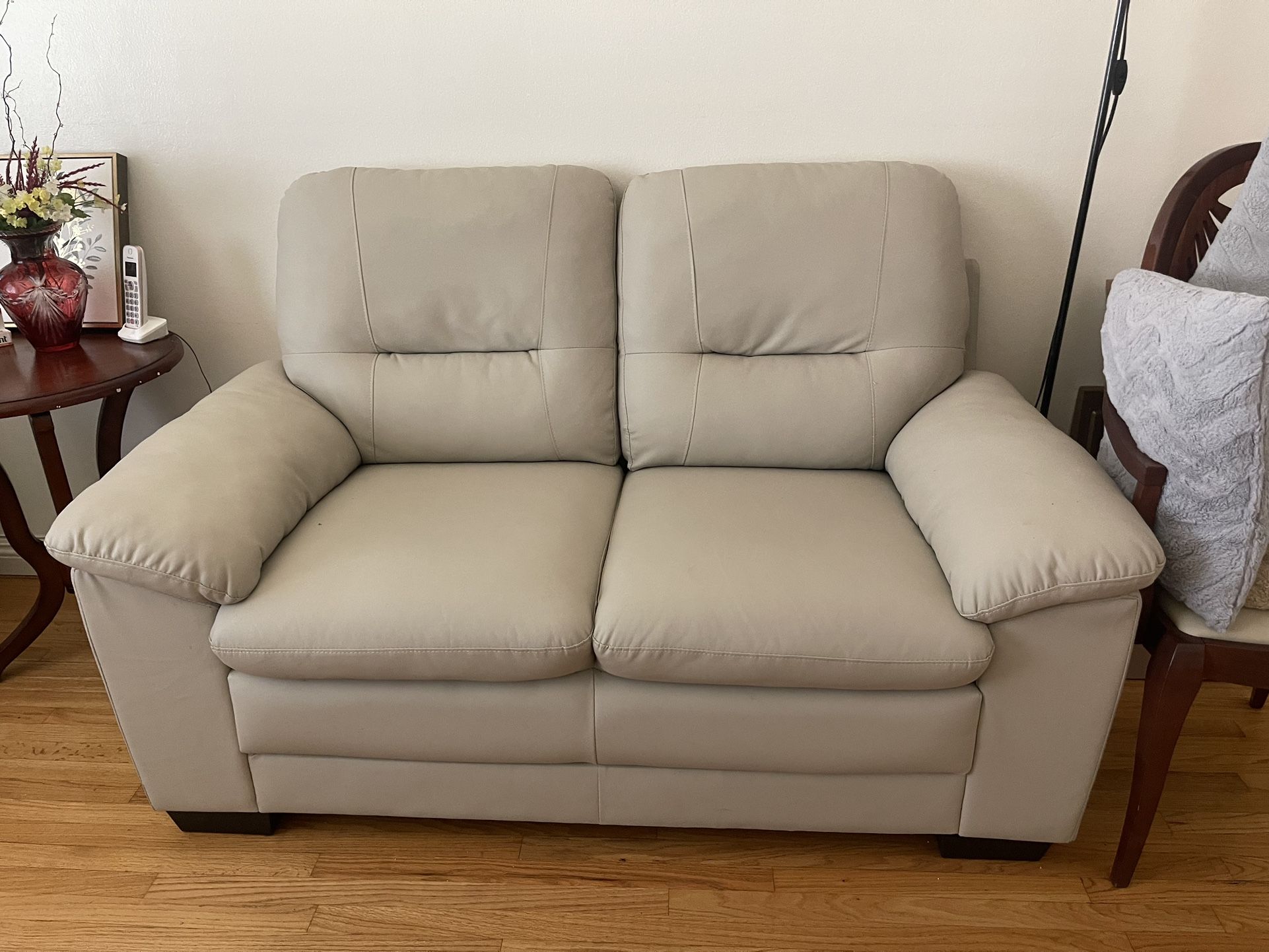 Loveseat