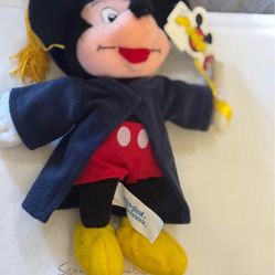 2000 Graduation Mickey Mouse WDW Disneyland MouseToys tag bean bag Plush