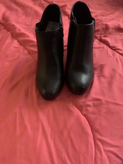 Botines Color Negro ,size 7 1/2