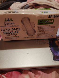 Secure Light Pads Regular With Wings 20 In Each Package 2.50 Each I HAVE 9 PACKAGES