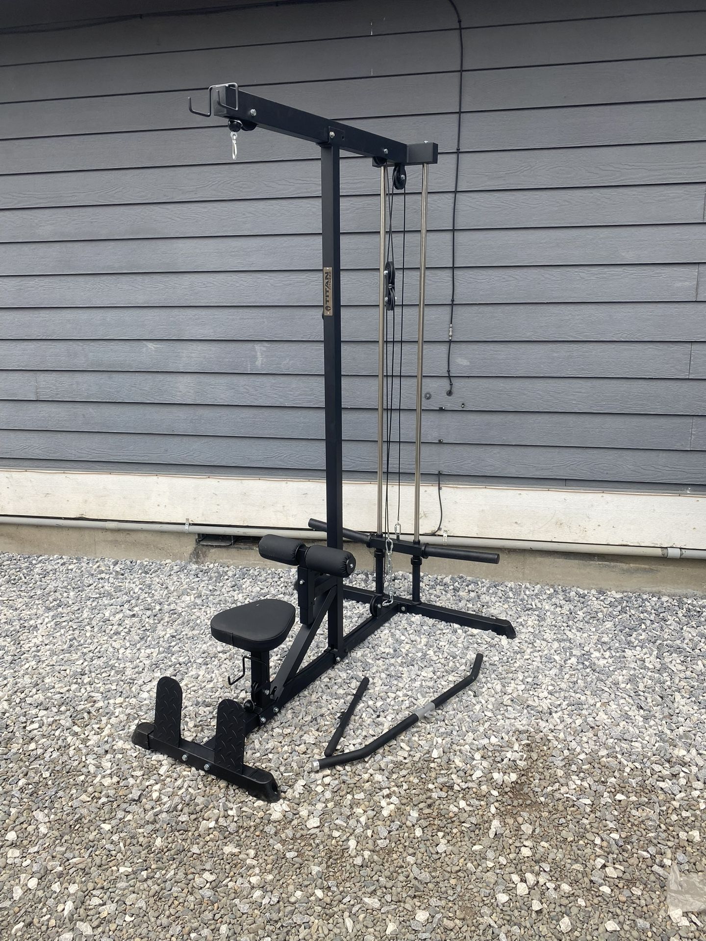 Titan Lat Pull Down & Cable Row Machine