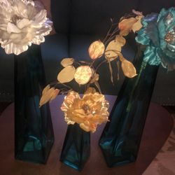 2 teal clear glass Vases