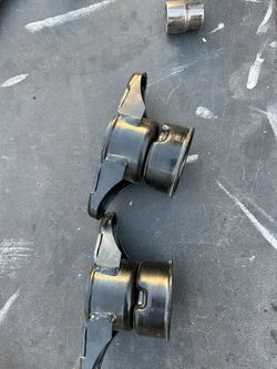 Shock Mounts