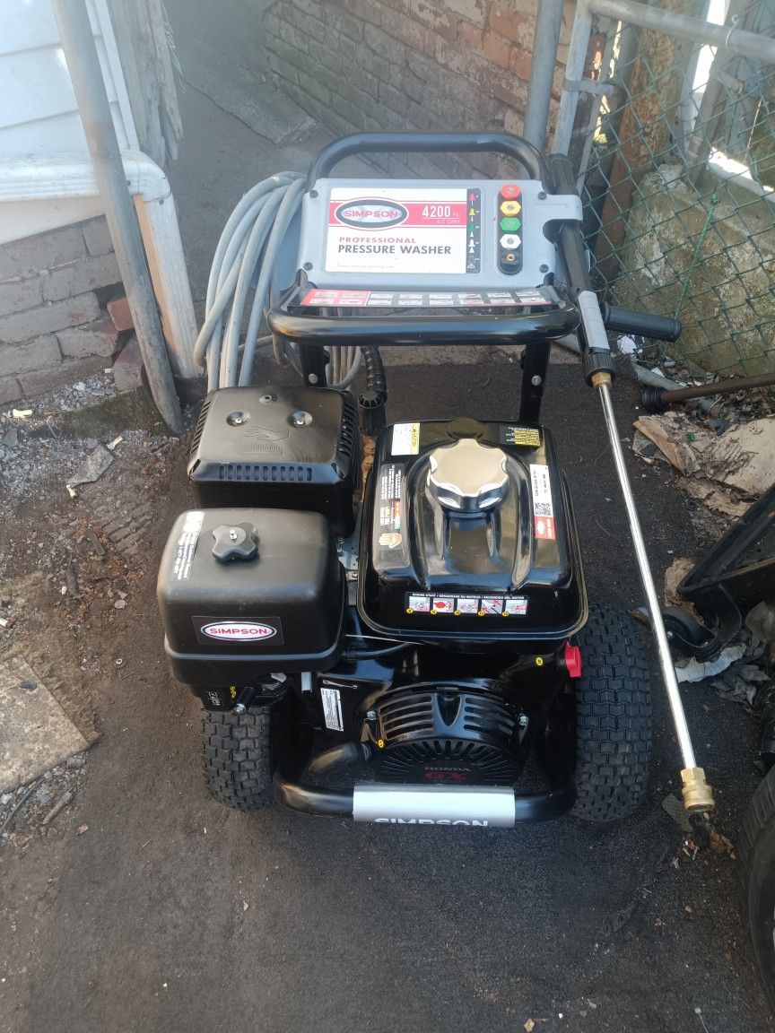 Simpson 4200 Psi Professional Pressure Washer