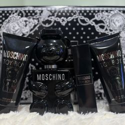 Moschino Toy Boy Perfume Set 
