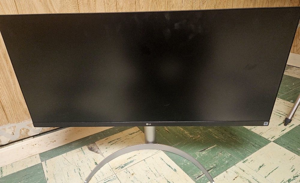 MONITOR