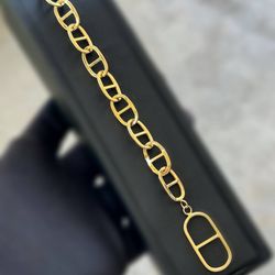 Jewelry 14k hallow yellow Gold CD French link bracelet 8.00” 7.00grams 11.00mm