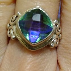 Exquisite 🆕 Sterling Silver Genuine Gemstone Ring! 💍