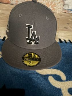 New era dodgers hat dark Grey black la logo brand new  size 7 1/2 World Series hat.