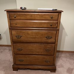 5 Drawer Dresser 