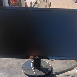 !! Computer Monitor Accer  24 in with HDMi/ VGA