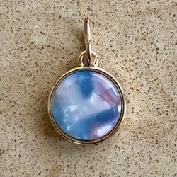💙 Beautiful, small, blue white and pink swirly gold tone pendant
