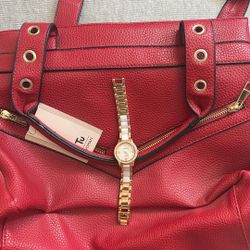Red Women Bag With Metal Bezel Stainless Steel Rose Gold Watch For Women 