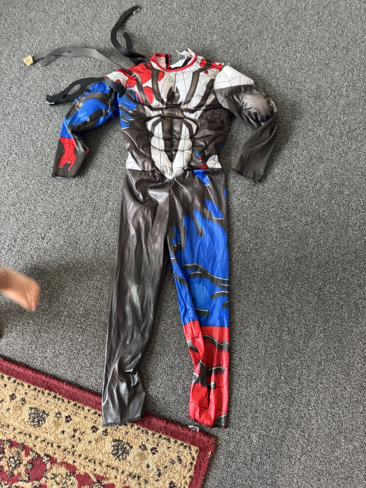 Kids spider costume - small