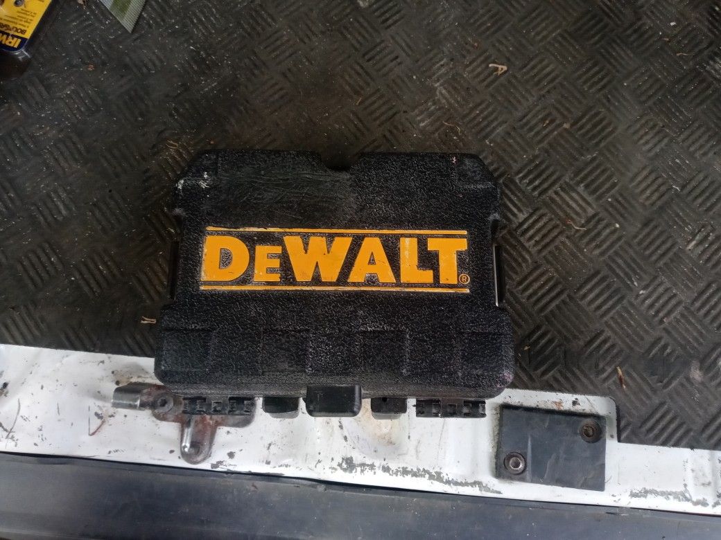 DeWalt Plumb Laser