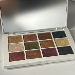 Make Up By Mario Pallet Esch30$ 