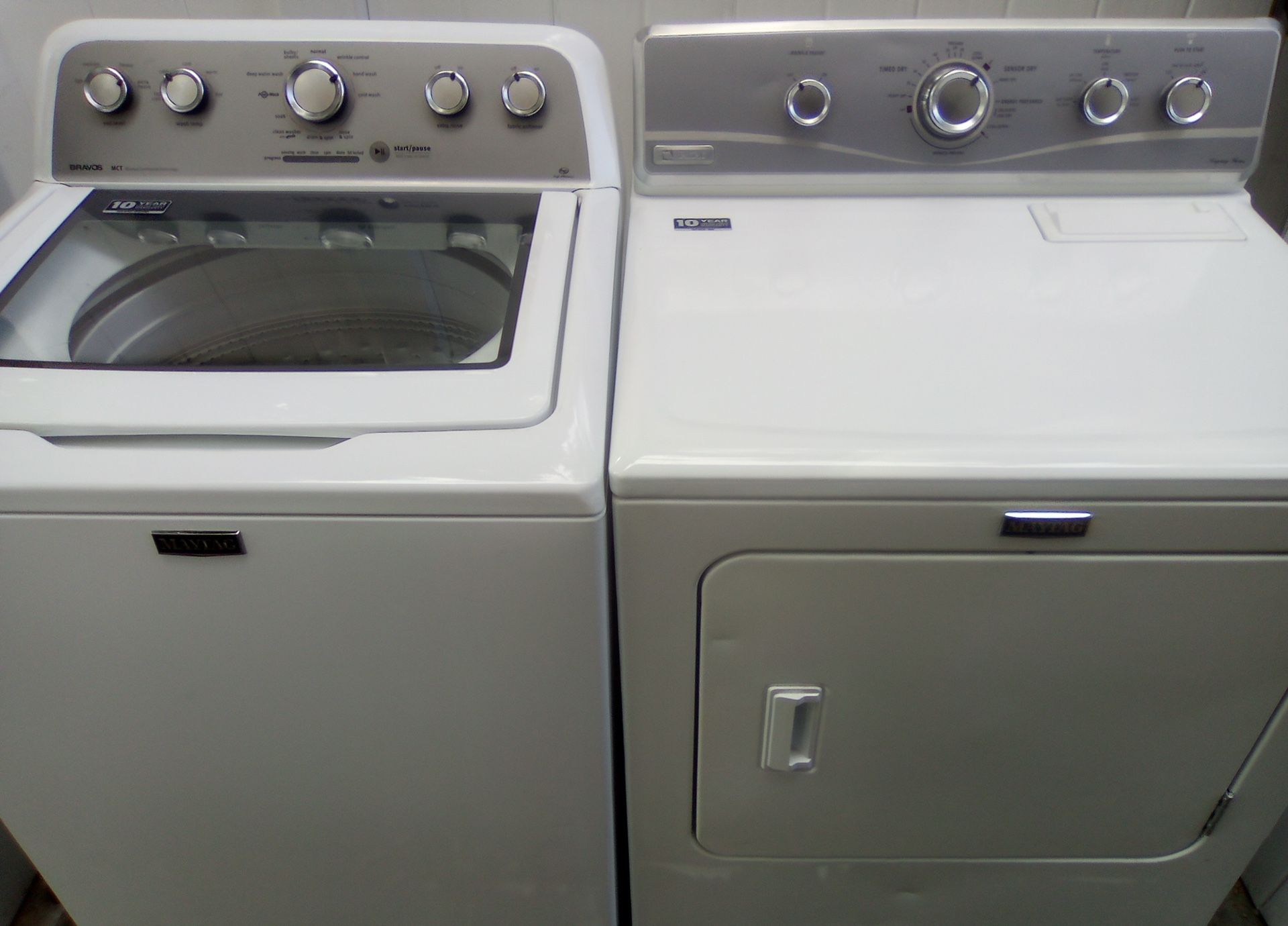 Maytag Washer & Dryer Electric 
