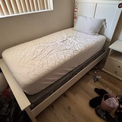 TWIN SIZE BED SET