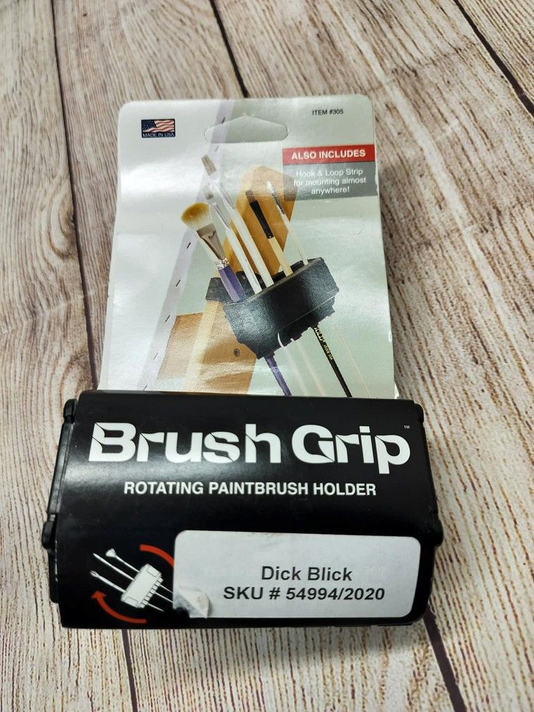 Easel/Tripod Mounted Rotating Paintbrush Holder