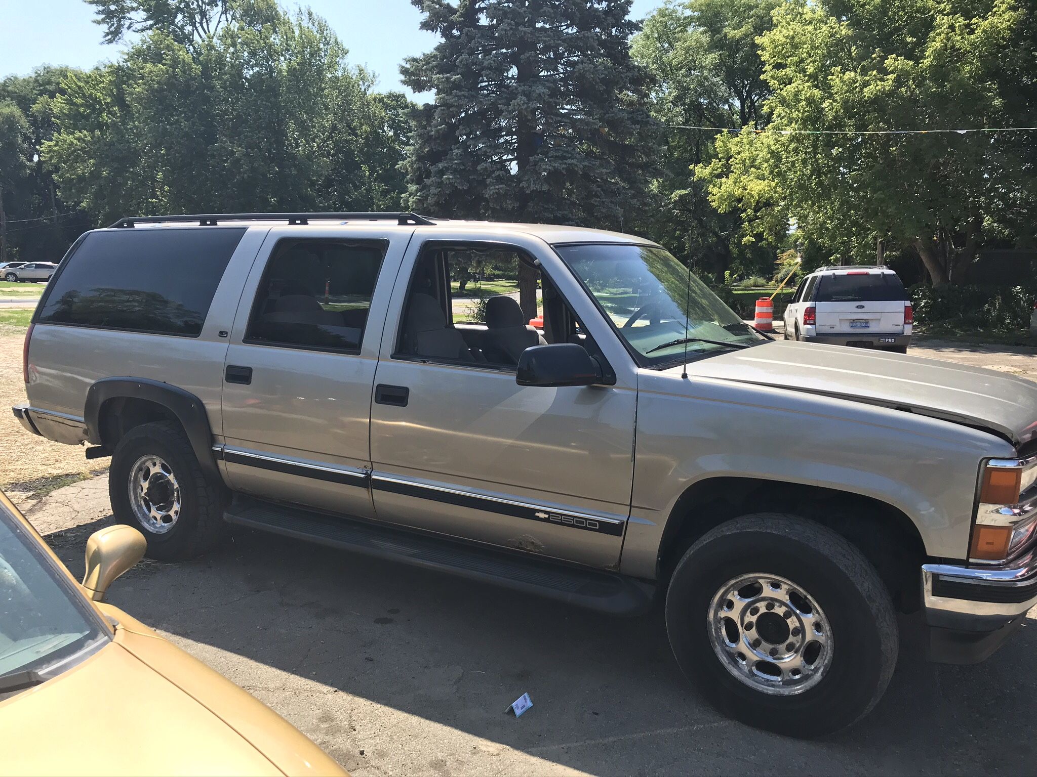 1999 Chevrolet Suburban