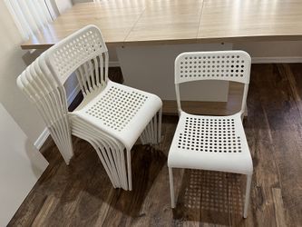 Chairs (set Of 8)