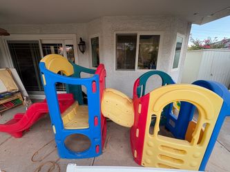 Little Tykes Activity Quest Climber
