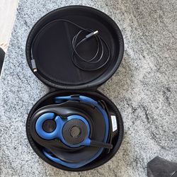 Zygo wireless headphones, underwater for swimming