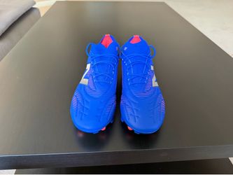 New Balance Tekela Pro V5 Low FG soccer cleats in a US Men’s size 9.5 - Brand new