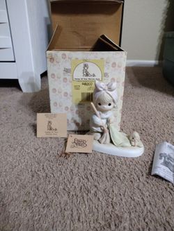 Precious Moments "Sweep All Your Worries Away"