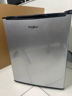 Whirlpool small fridge
