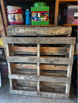 2 Free Pallets