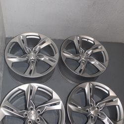  2023 Chevrolet Camaro LT1 OEM Wheels – Set of 4 | Original Factory Rims