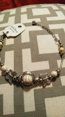 NWT Butterfly Bracelet