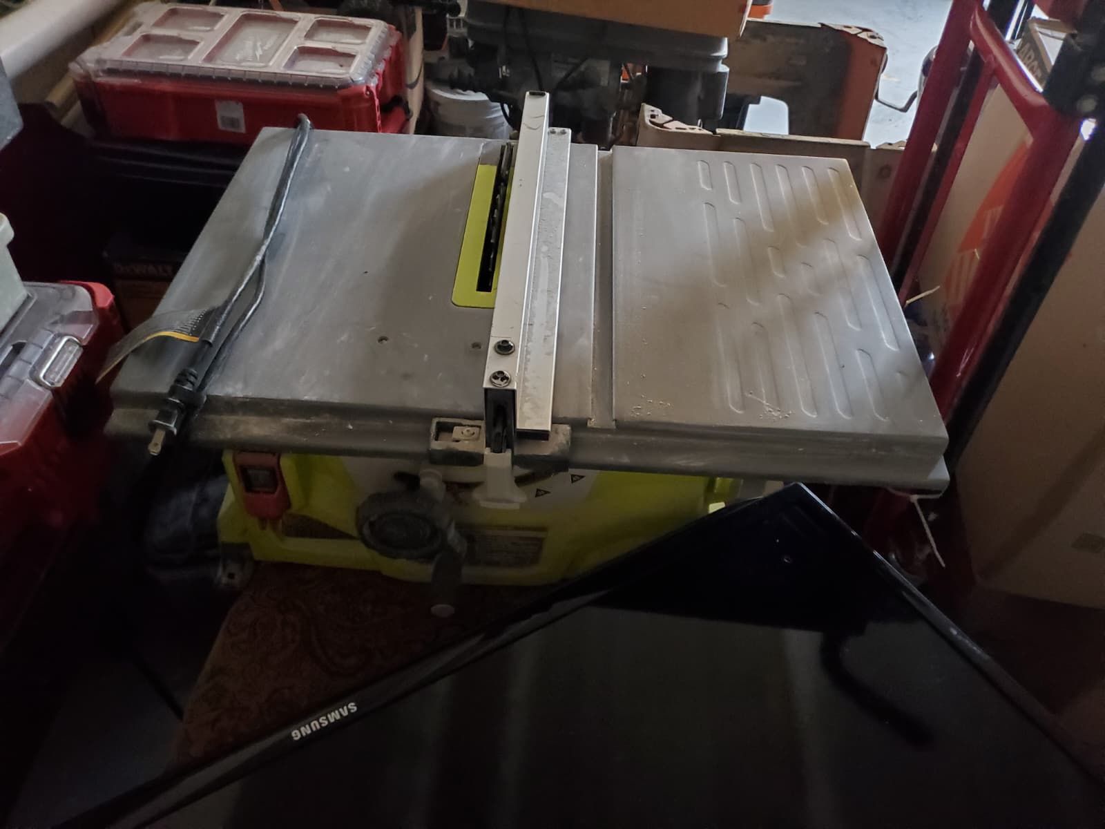 RYOBI 10in Table Saw