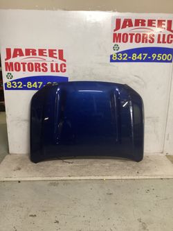 2022 2023 2024 Nissan frontier hood