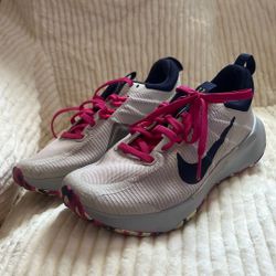 Nike Juniper Trail