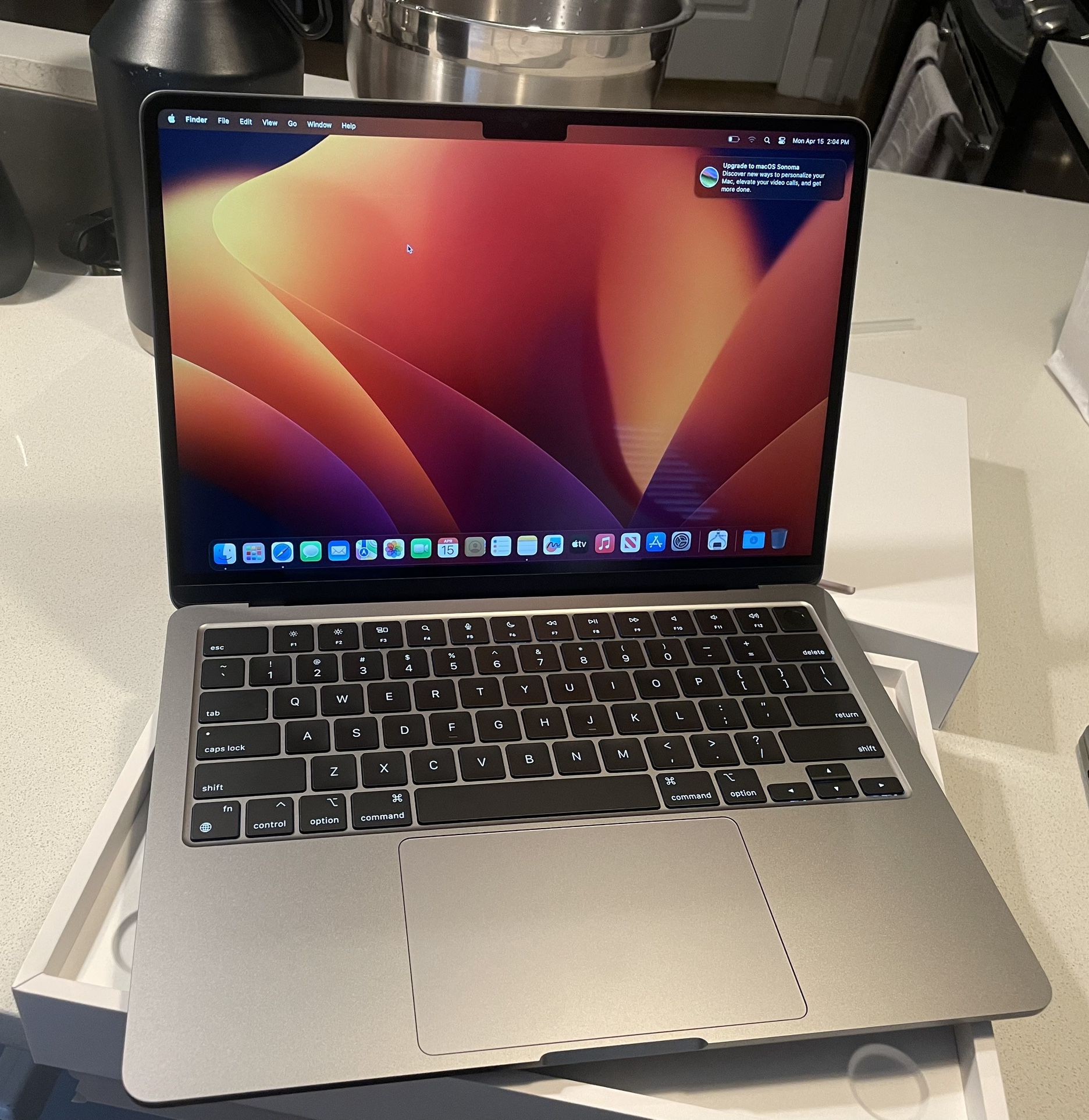 MacBook Air M2 2022 13” Used Like New 256gb