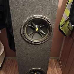 Sealed dual subwoofer box