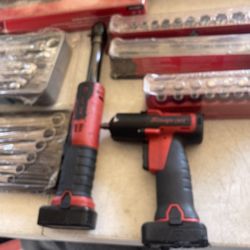 SNAP ON TOOLS LOT TOOLS 
