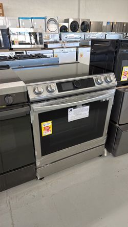 New Samsung Slide In Electric Range
