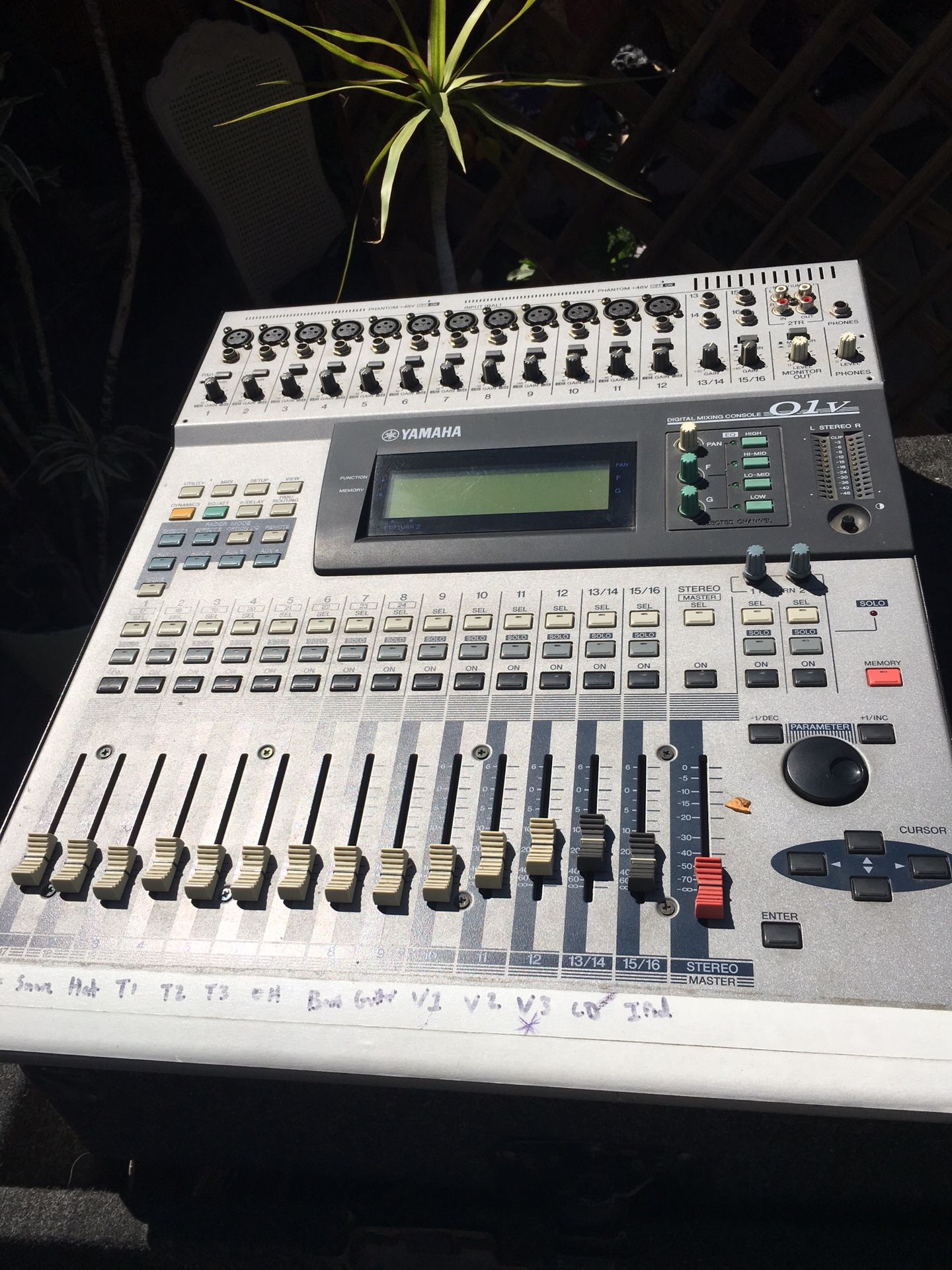 Yamaha O1V Digital Mixer