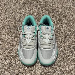 Grey New Balance Melo 1 UFOs(size 7Y)