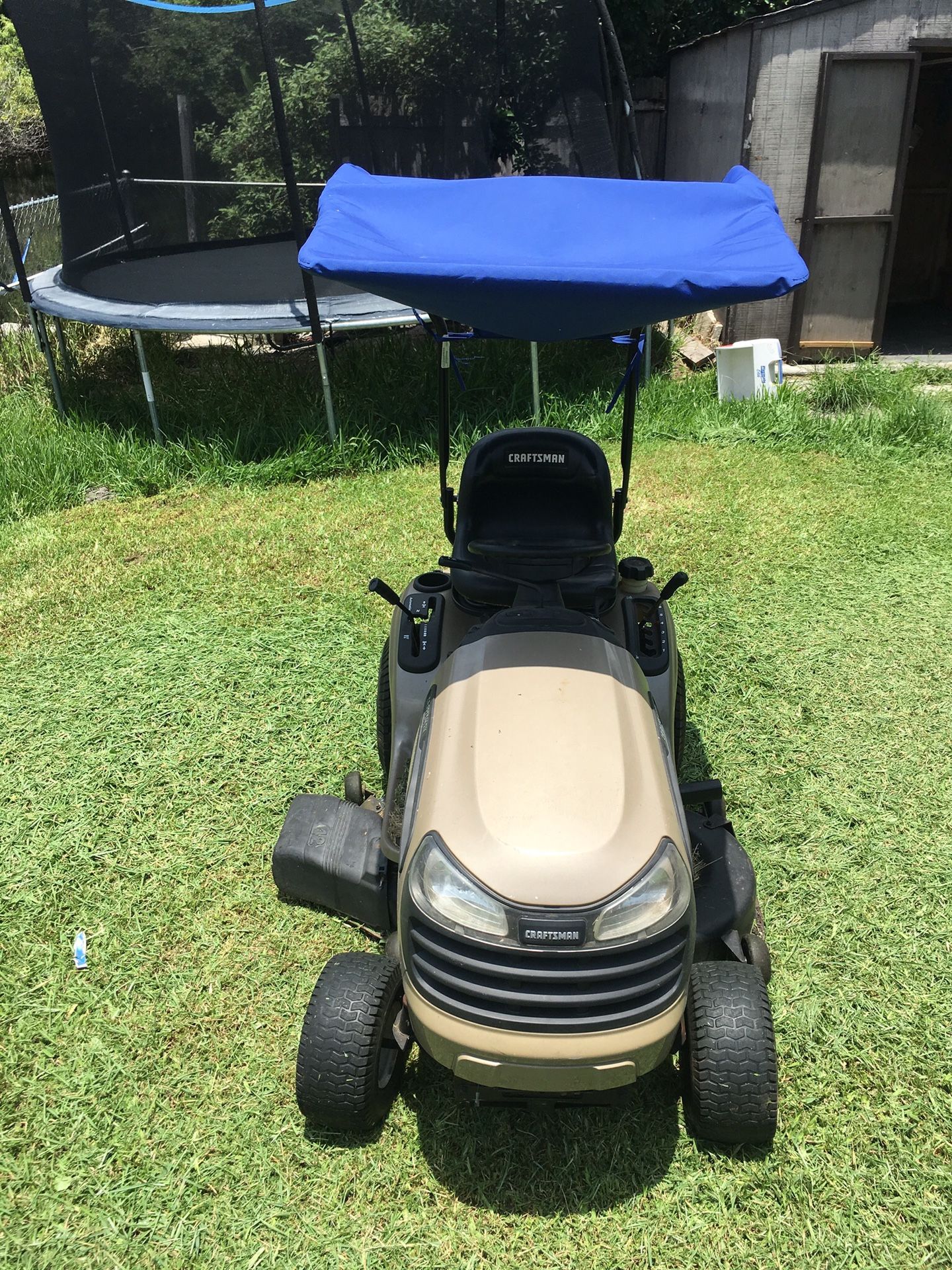 Craftsman YS4500 riding lawnmower tractor