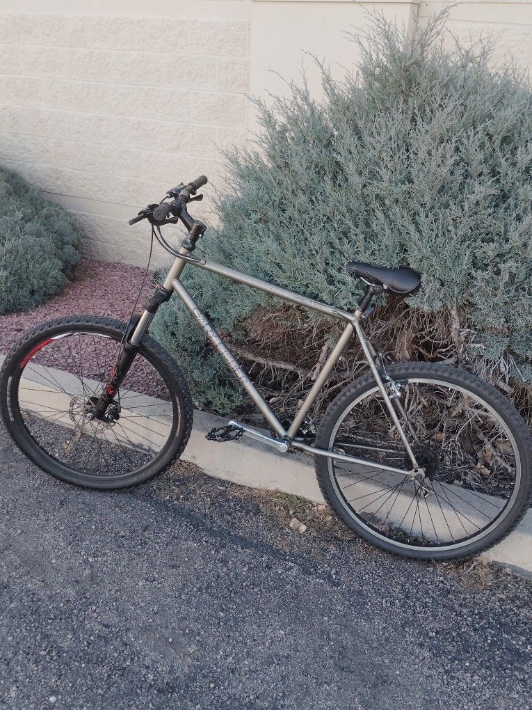 Gary Fisher Mountain Bike