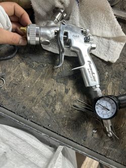 HVLP Spray Paint Gun By Devilbiss