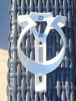 Bontrager Elite 38g Bottle Cage for bicycle